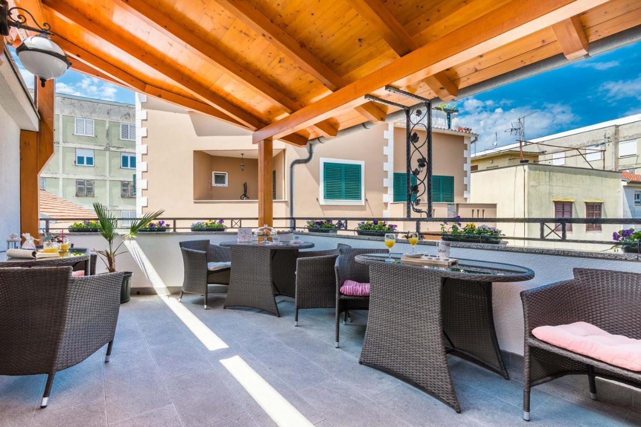 Apartments Marina ザダル エクステリア 写真